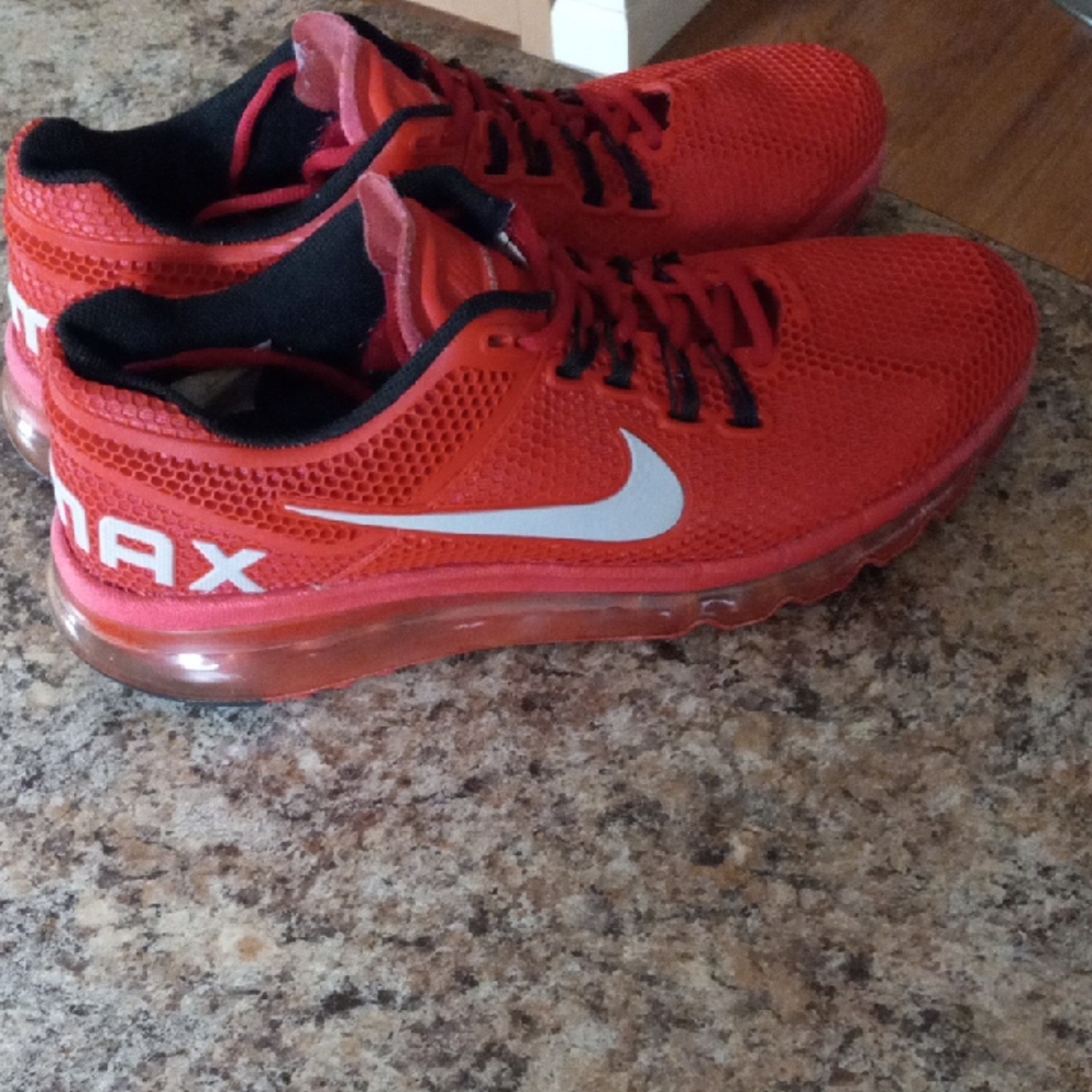 Nike Air Max Red Sneakers